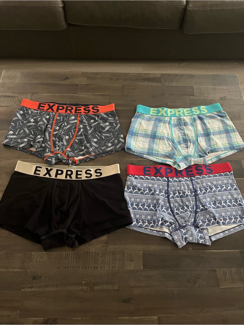 EXPRESS MENS BOXER BRIEFS